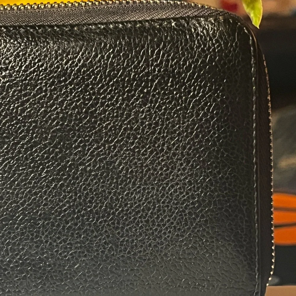 LOUIS VUITTON Portefeuille
Comet Long Wallet (BLACK) - Picture 5 of 16